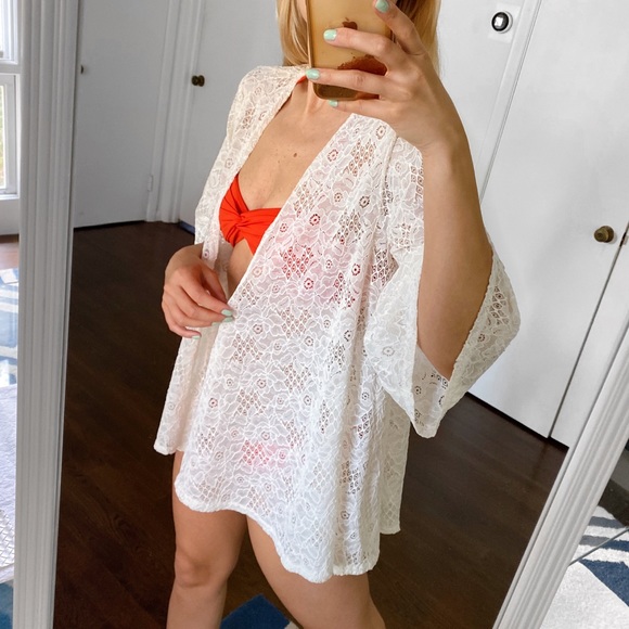 🐚 NEW LOOK IVORY LACE BEACH COVERUP! - Picture 2 of 9